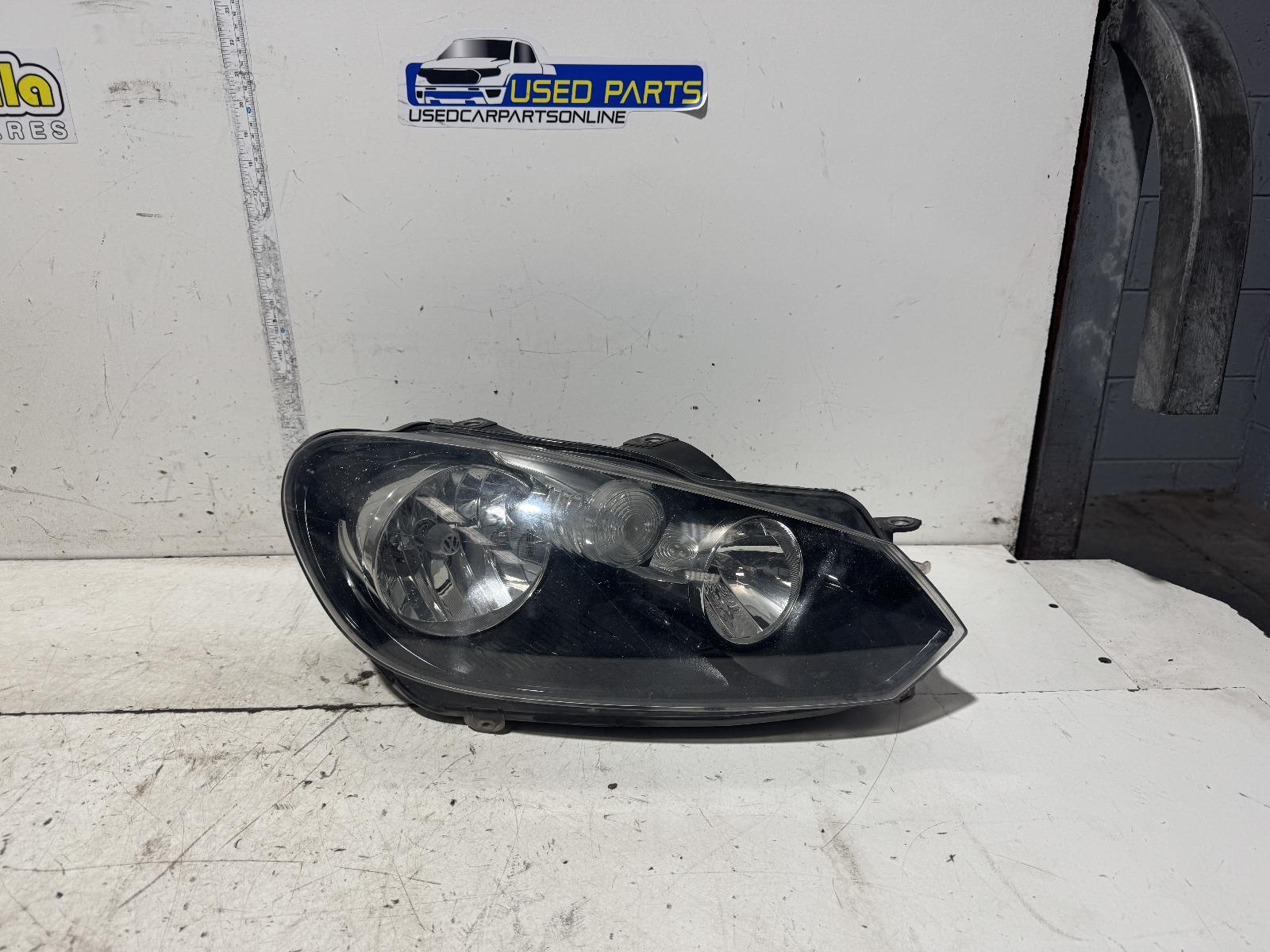 View Auto part Right Headlamp Volkswagen Golf 2010