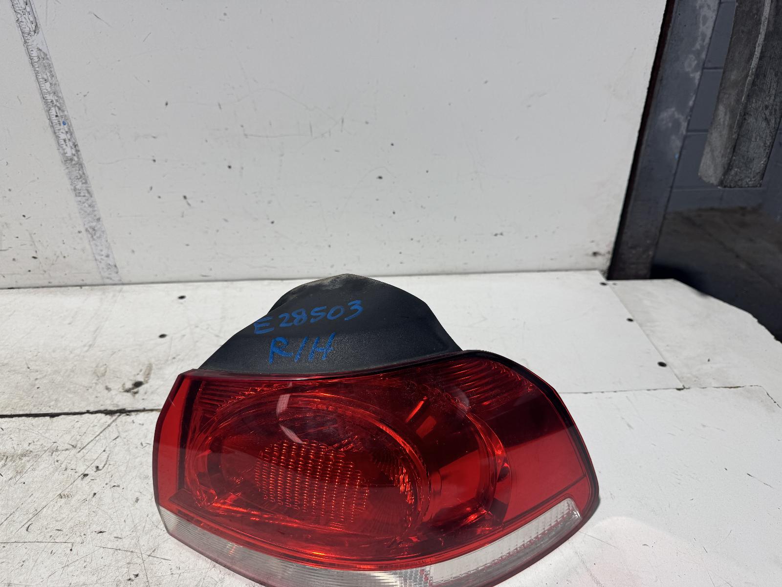 View Auto part Right Taillight Volkswagen Golf 2010