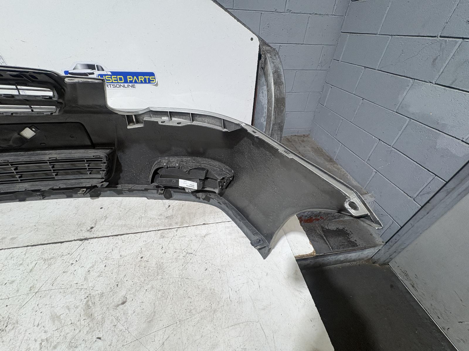 View Auto part Front Bumper Toyota Corolla 2004