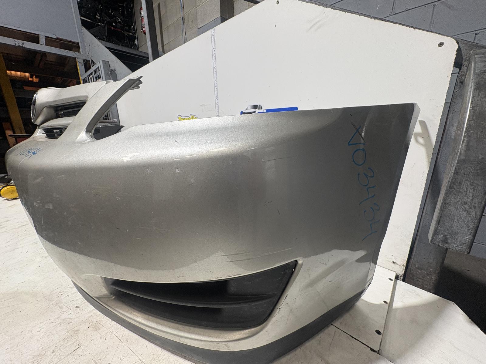 View Auto part Front Bumper Toyota Corolla 2004