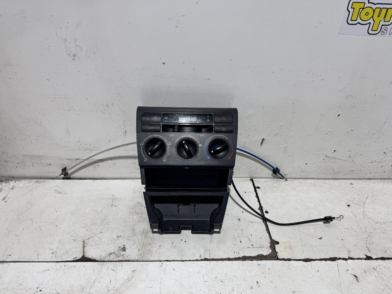 View Auto part Heater/Ac Controls Toyota Corolla 2004