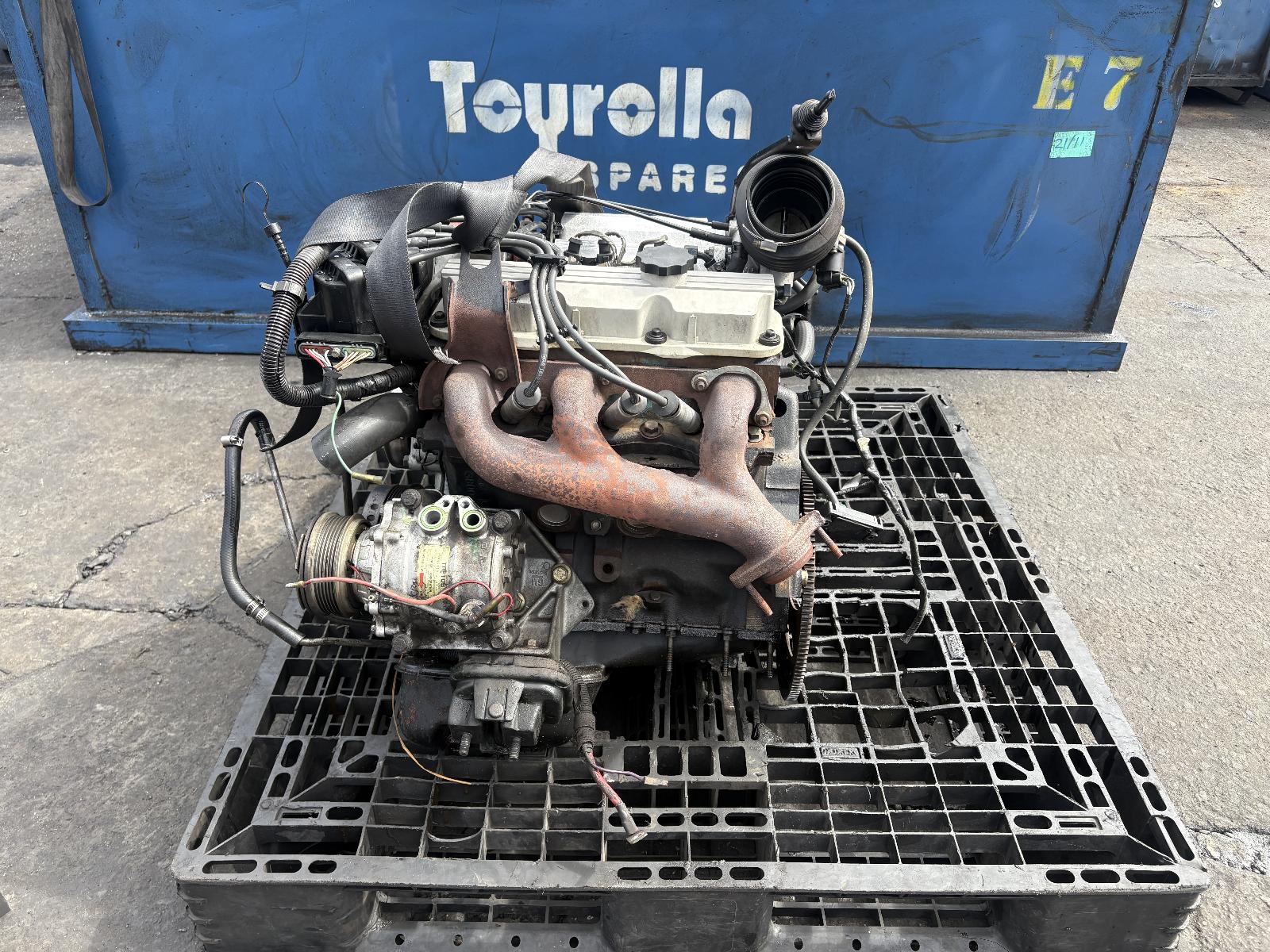 View Auto part Engine Holden Commodore 1991