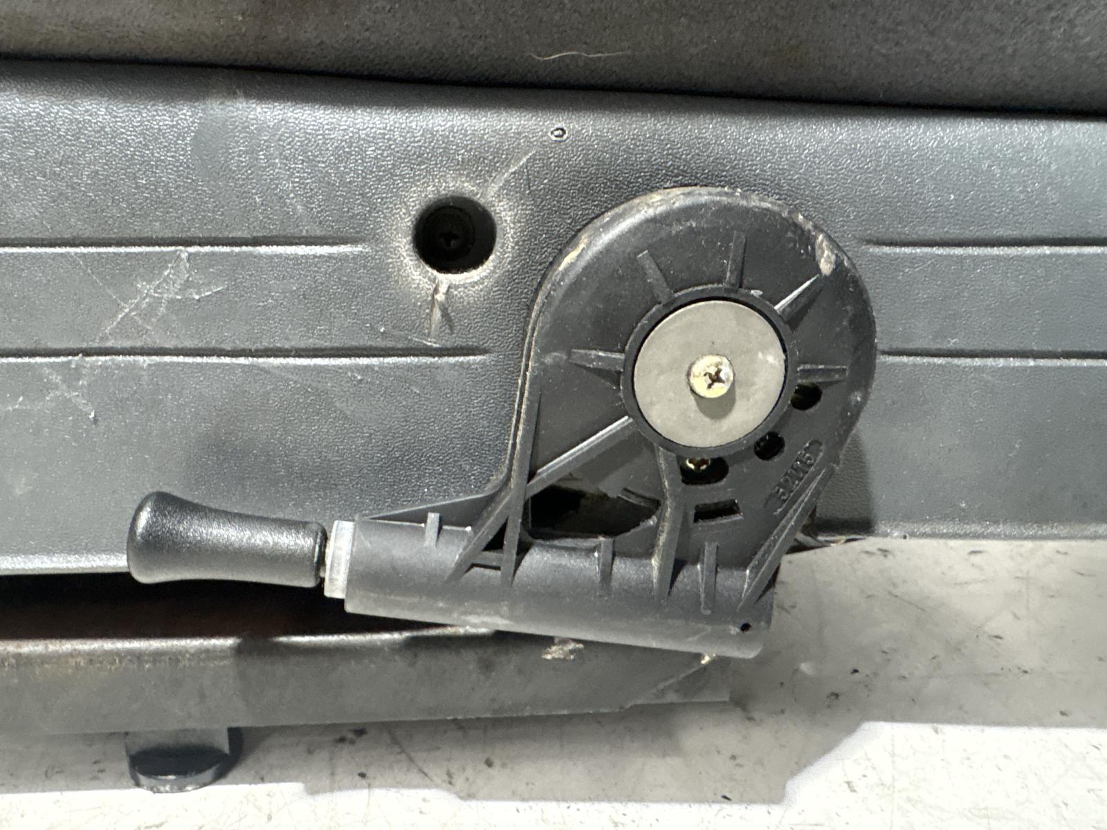 View Auto part Front Seat Holden Commodore 1991