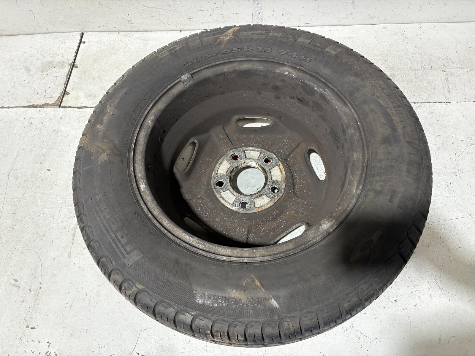 View Auto part Wheel Mag Holden Commodore 1991