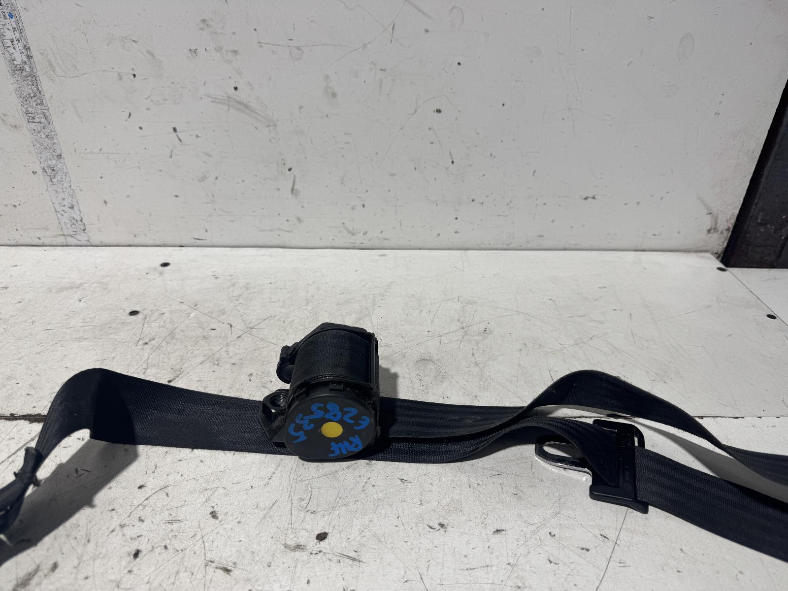 View Auto part Seatbelt/Stalk Holden Commodore 1991