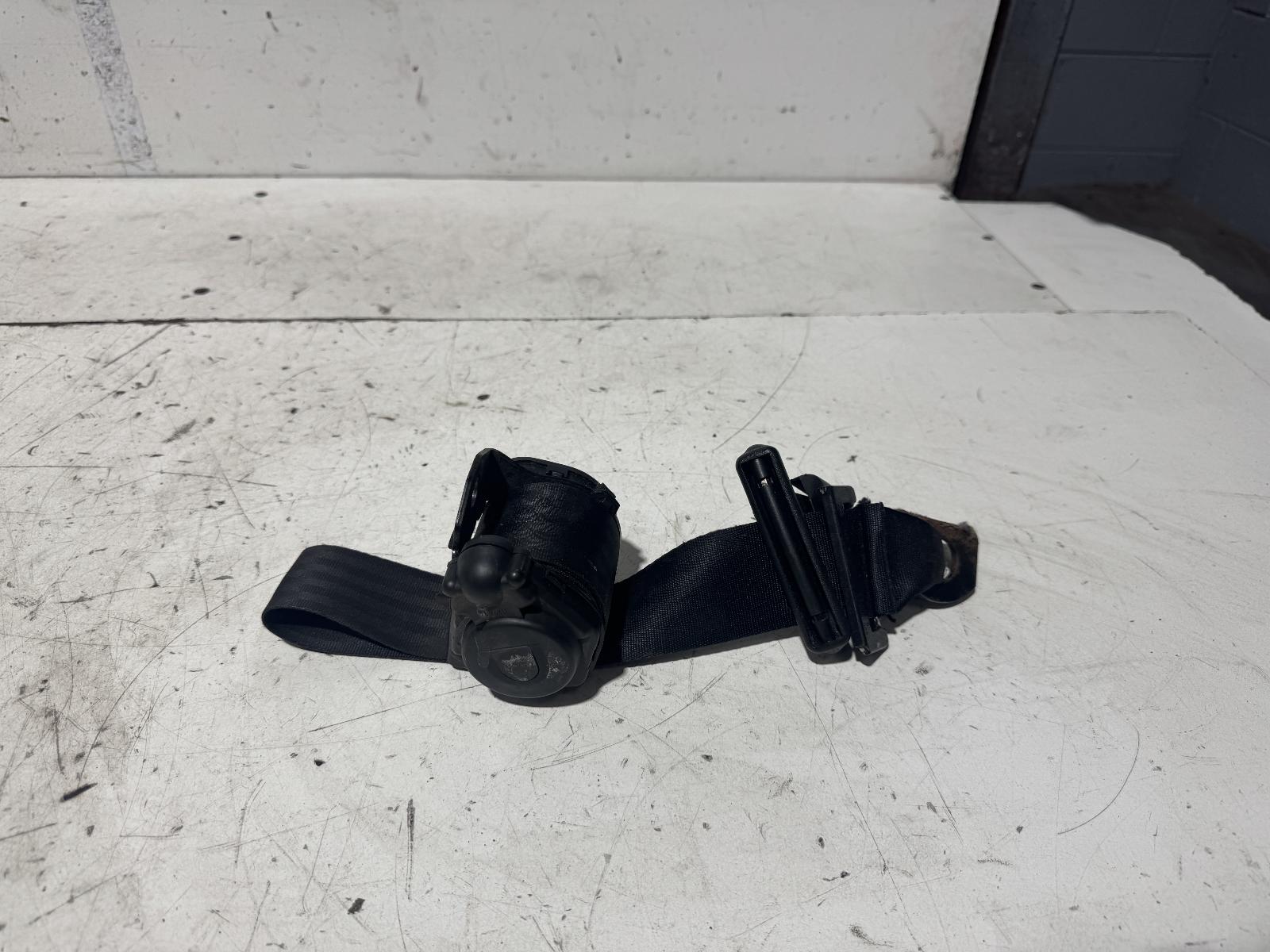 View Auto part Seatbelt/Stalk Holden Commodore 1991