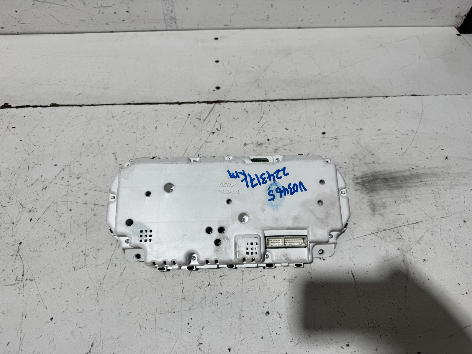 View Auto part Instrument Cluster Lexus Rx Series 2006