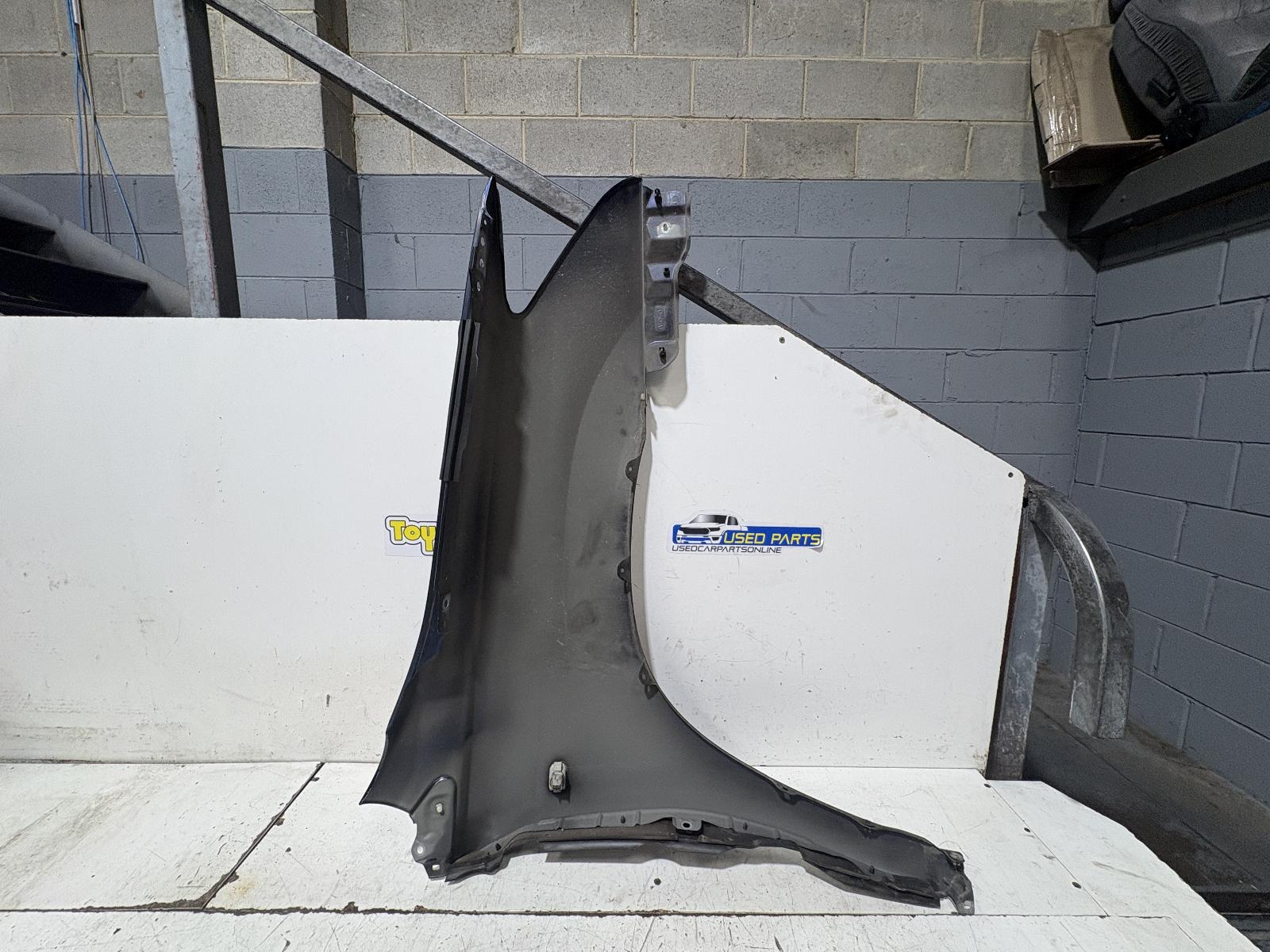 View Auto part Left Guard Lexus Rx Series 2006