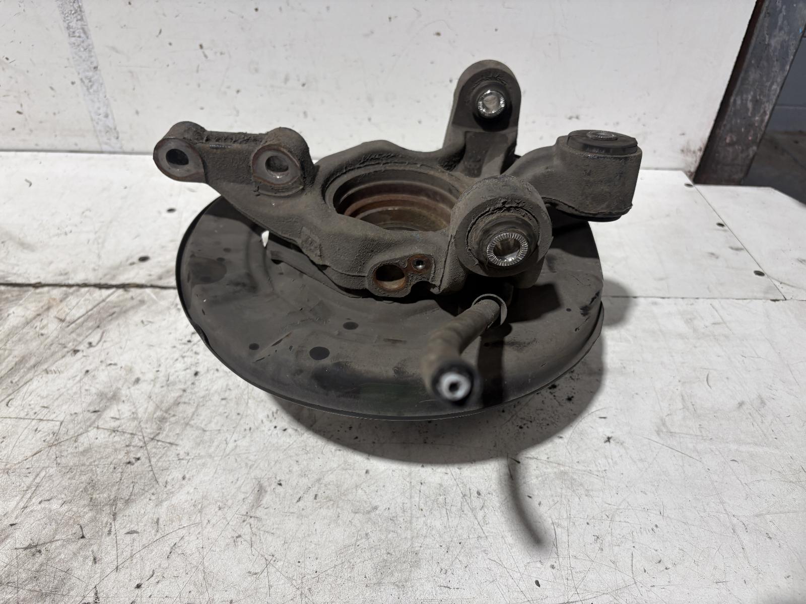 View Auto part Right Rear Hub Assembly Lexus Rx Series 2006