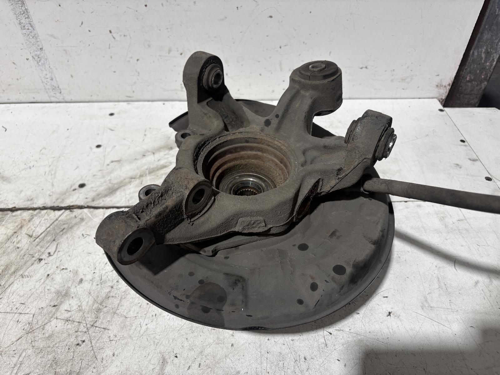 View Auto part Right Rear Hub Assembly Lexus Rx Series 2006