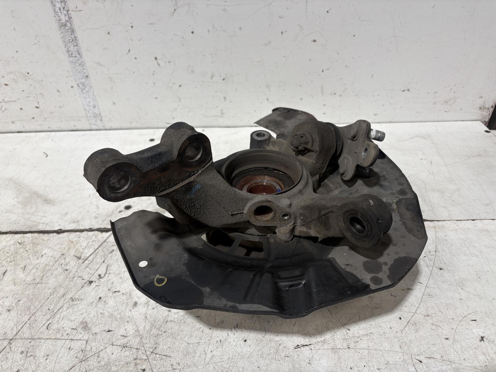 View Auto part Left Front Hub Assembly Lexus Rx Series 2006