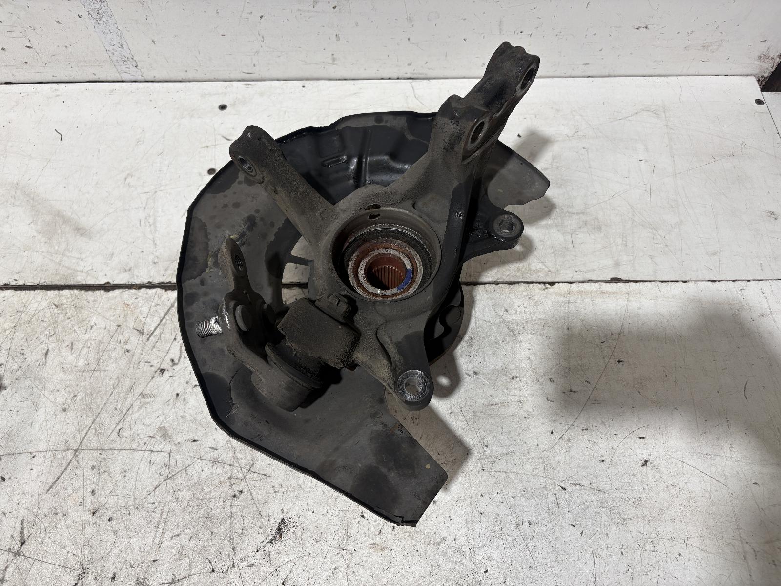 View Auto part Left Front Hub Assembly Lexus Rx Series 2006