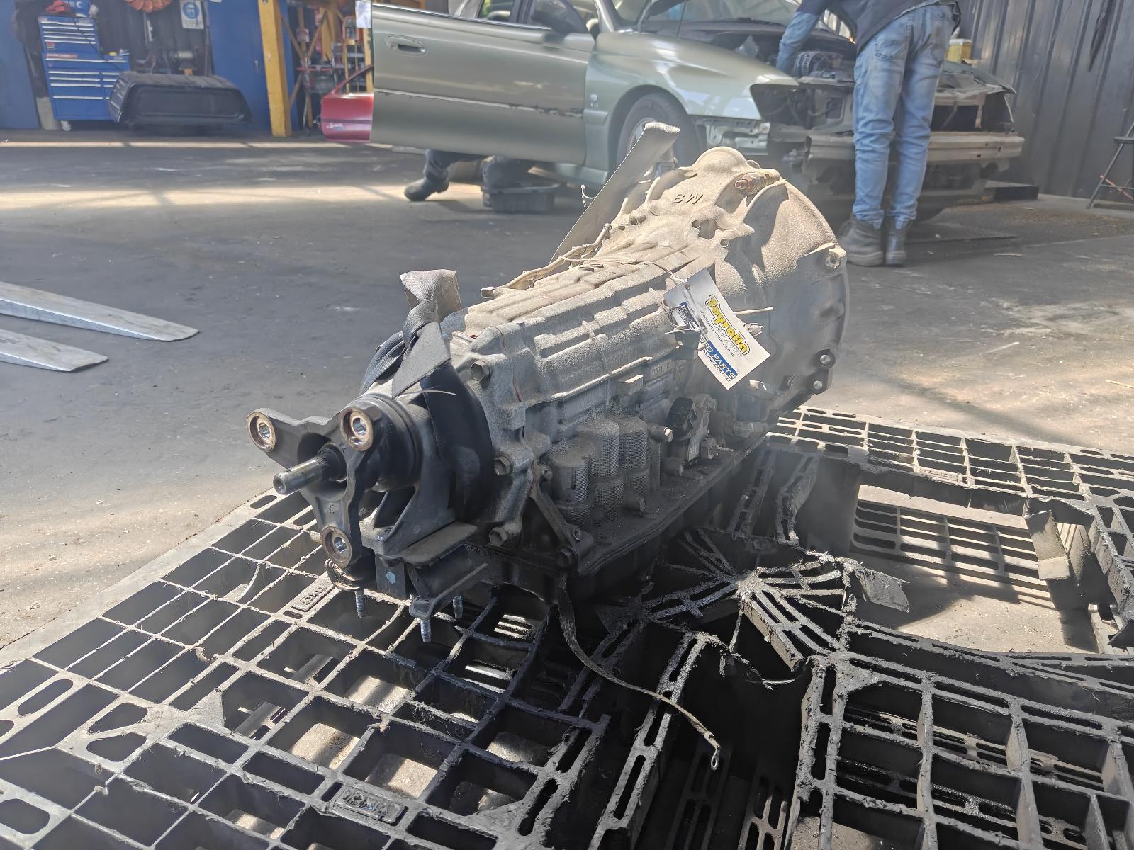 View Auto part Trans/Gearbox Toyota Crown 2006