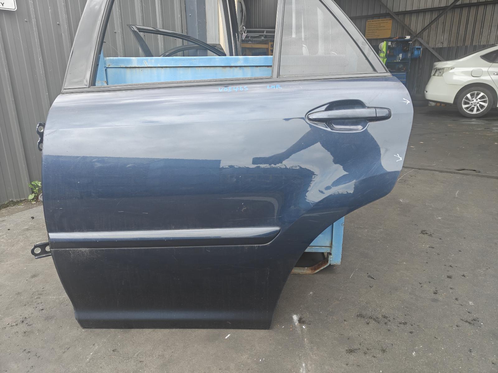 View Auto part Left Rear Door/Sliding Lexus Rx Series 2006