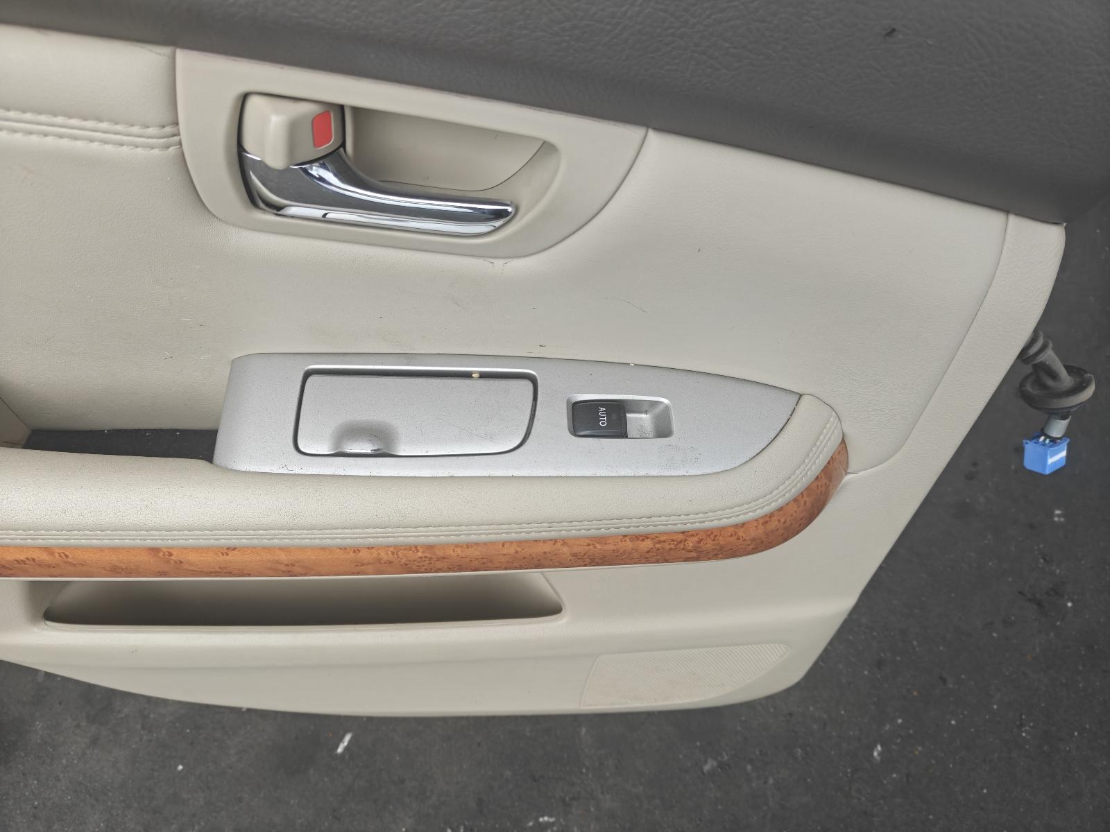 View Auto part Door Hinge/Runner Lexus Rx Series 2006