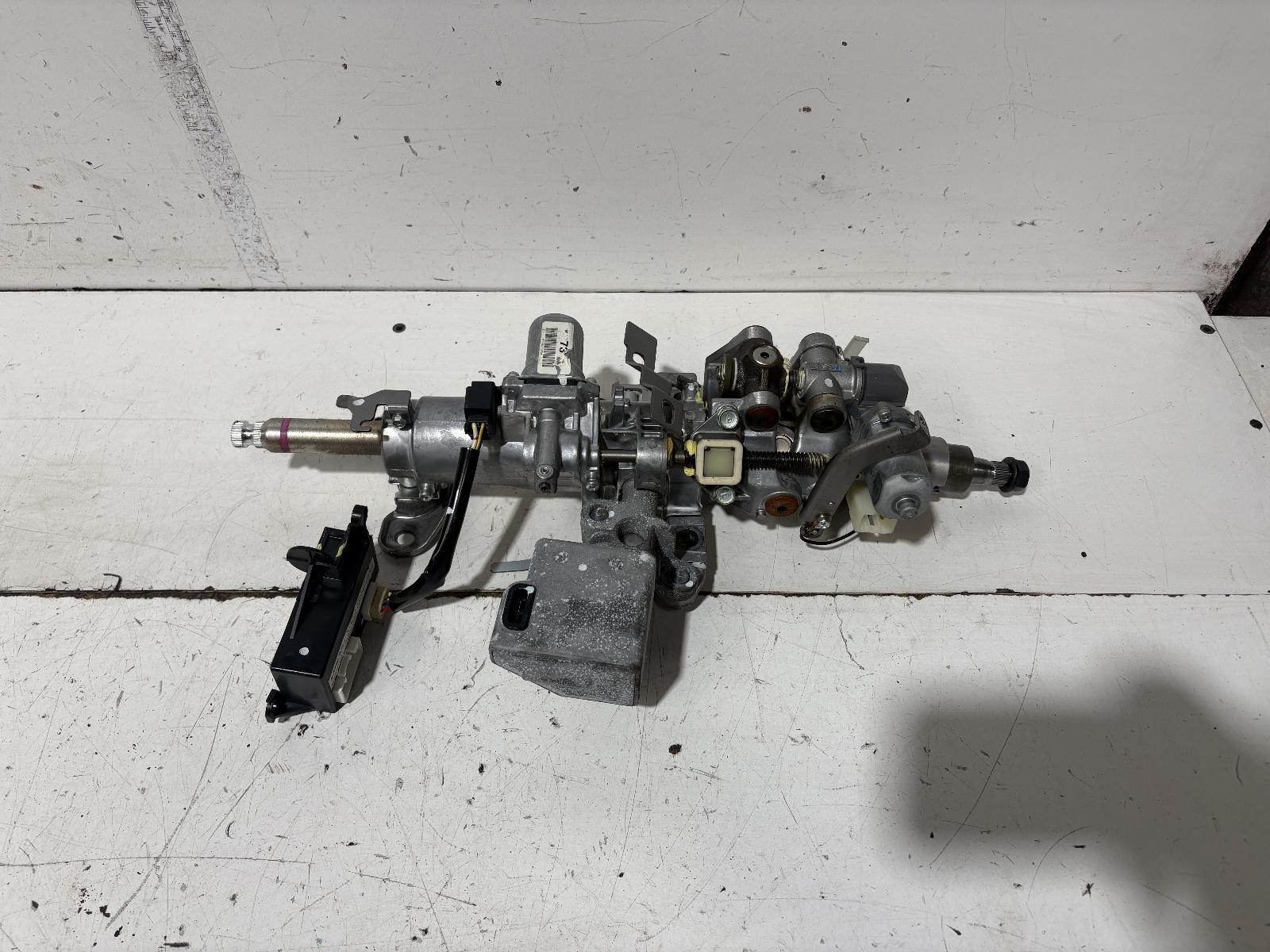 View Auto part Steering Column Toyota Crown 2006
