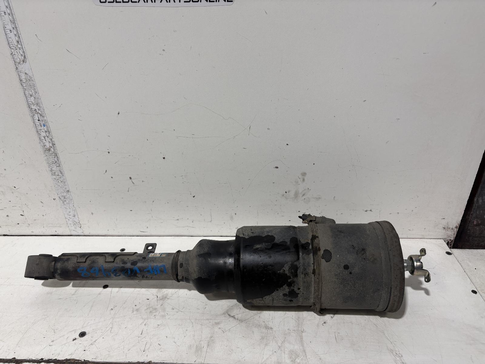 View Auto part Left Front Strut Toyota Crown 2006