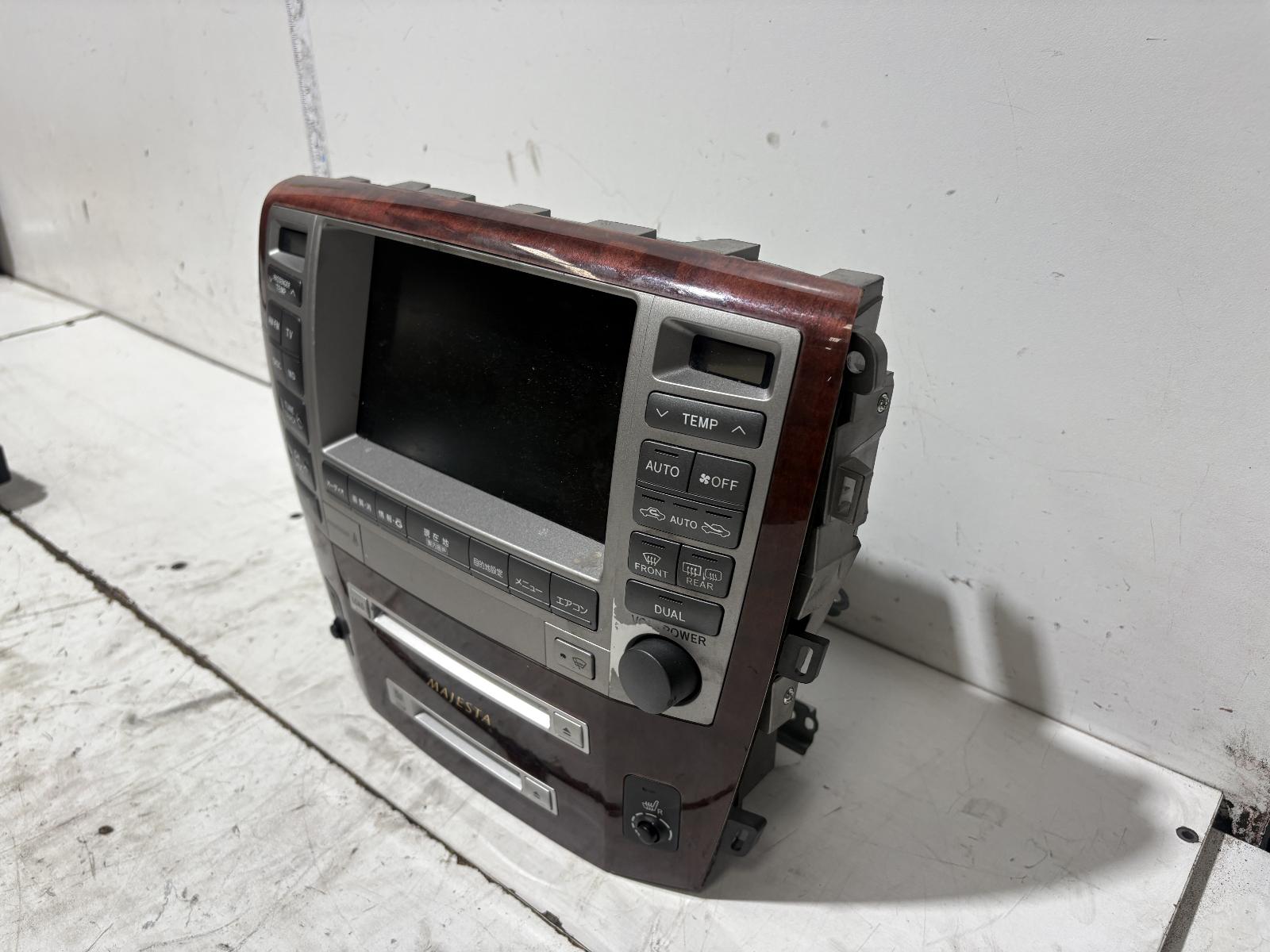 View Auto part Radio/Cd/Dvd/Sat/Tv Toyota Crown 2006