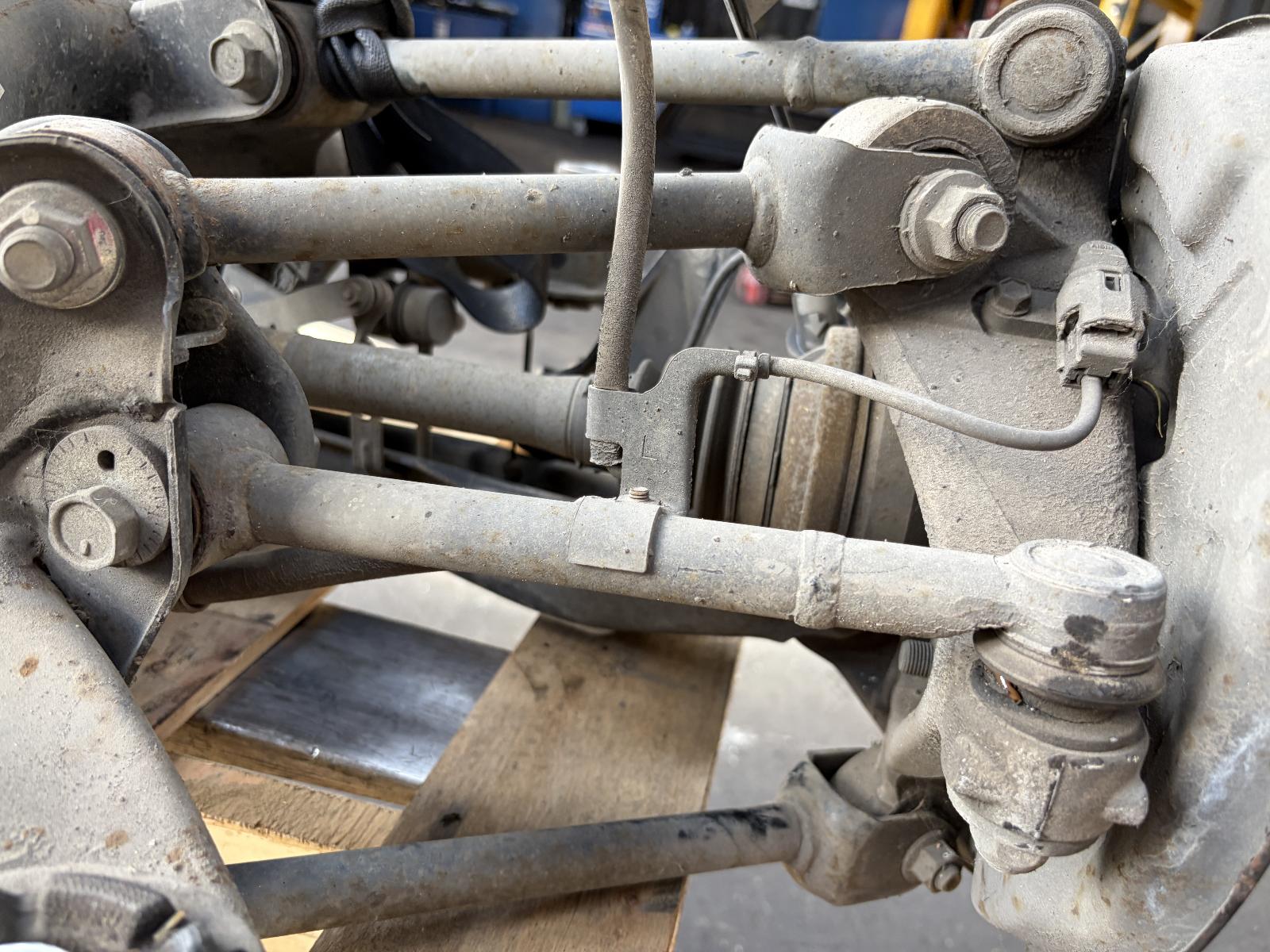 View Auto part Left Rear Trailing Arm Toyota Crown 2006