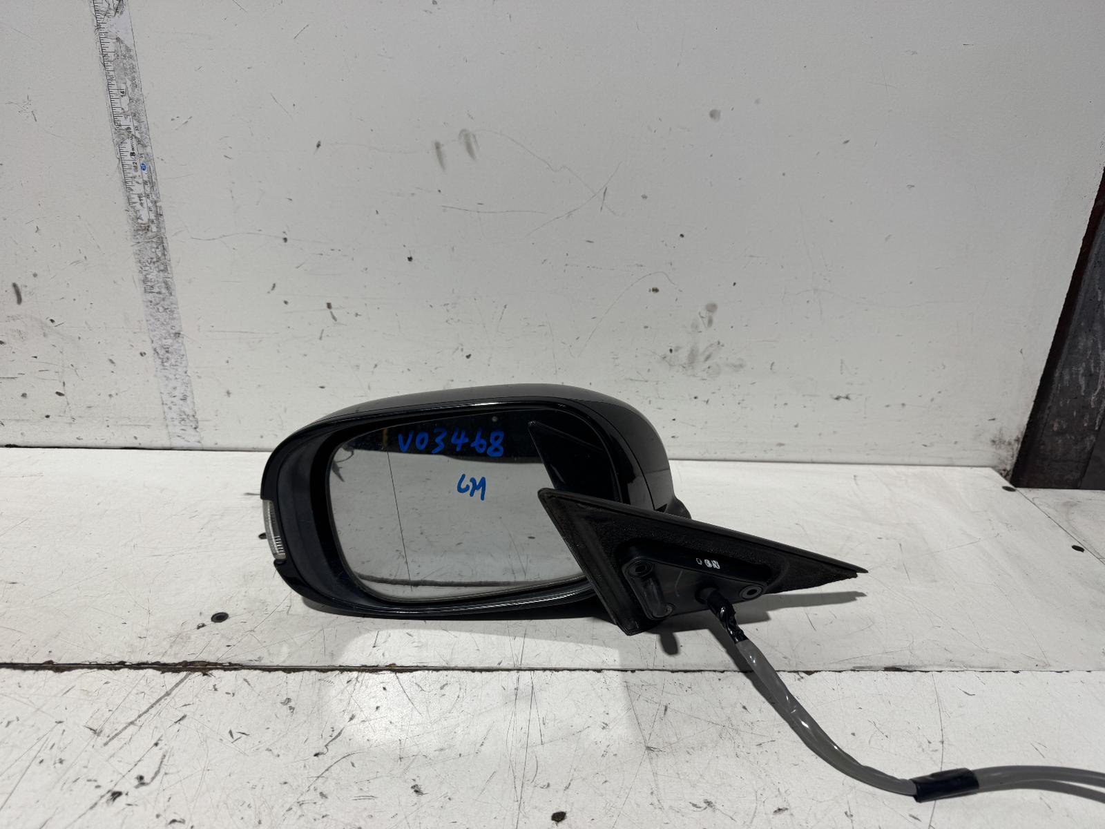 View Auto part Left Door Mirror Toyota Crown 2006