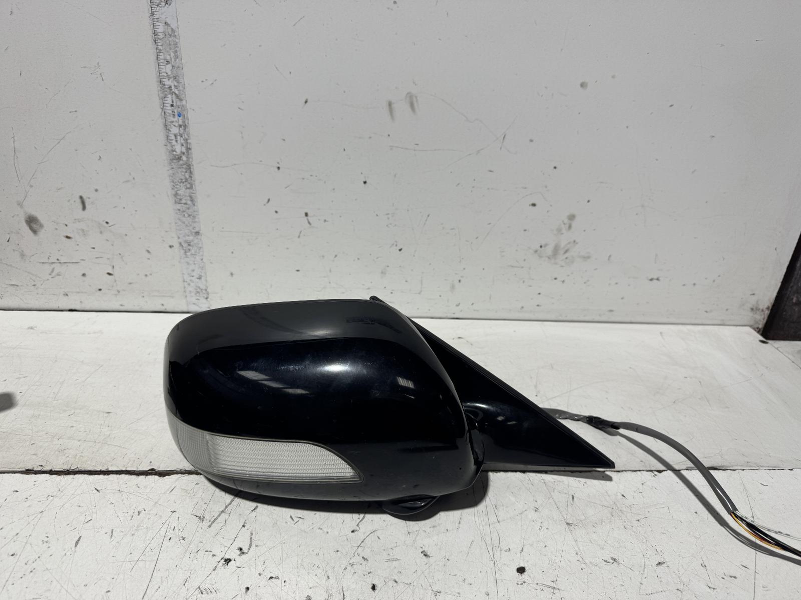 View Auto part Right Door Mirror Toyota Crown 2006