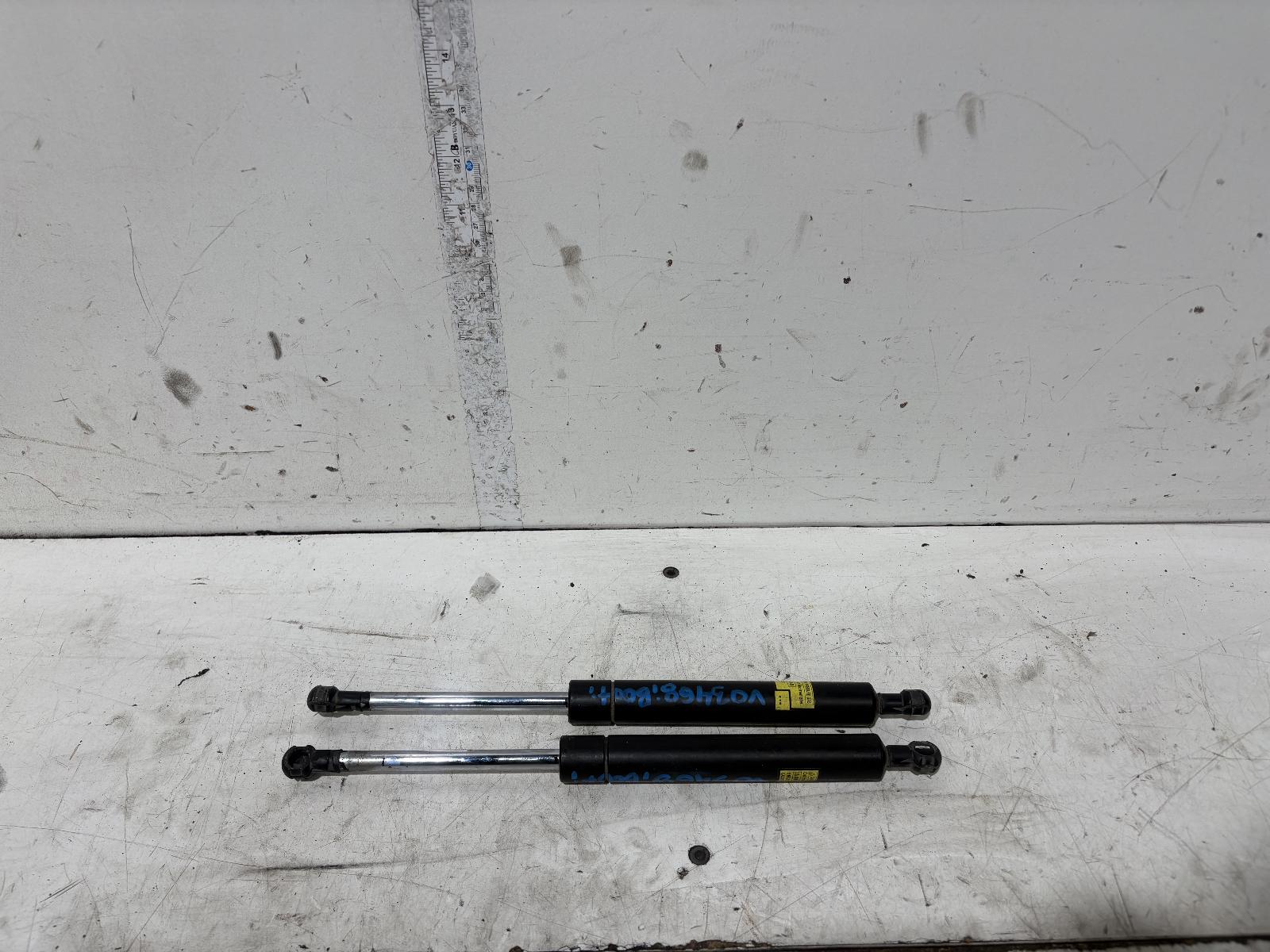 View Auto part Hatch Strut Toyota Crown 2006