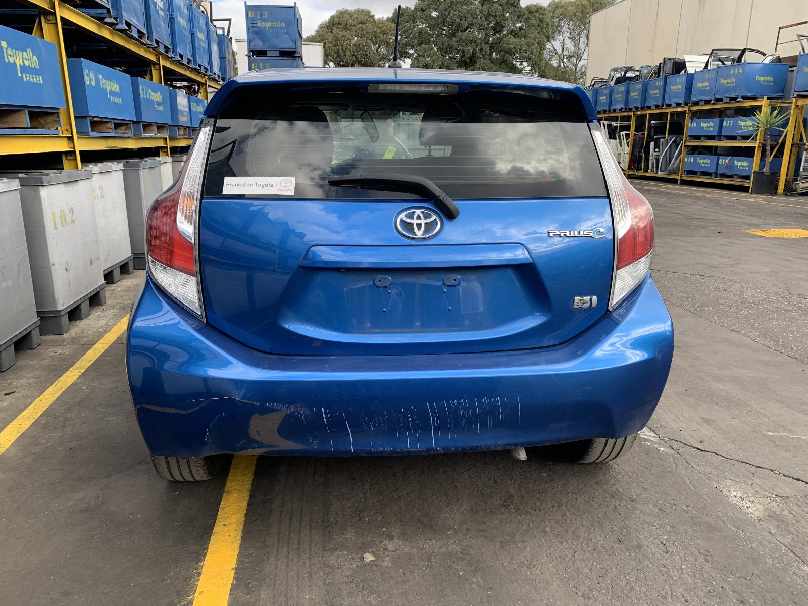 View Auto part Door Handle Toyota Prius 2015