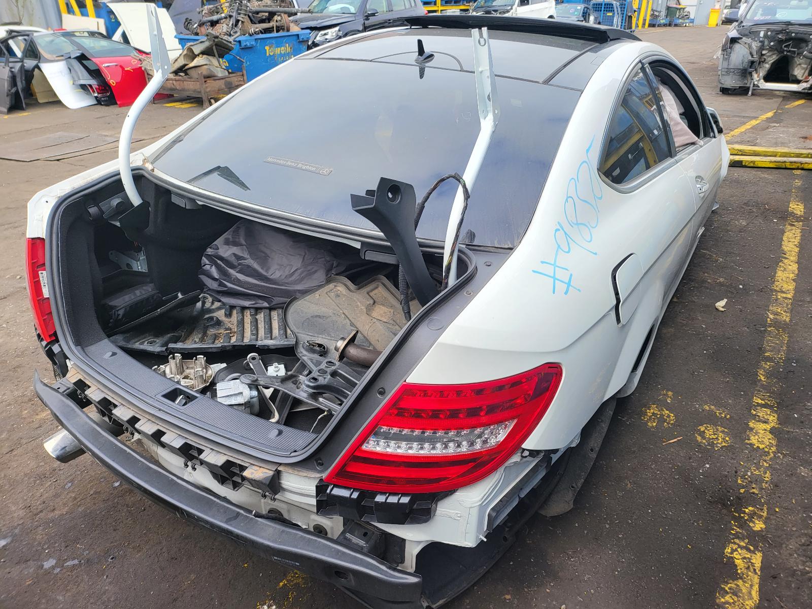 Roof Glass/Sunroof/T C Class Mercedes 2015