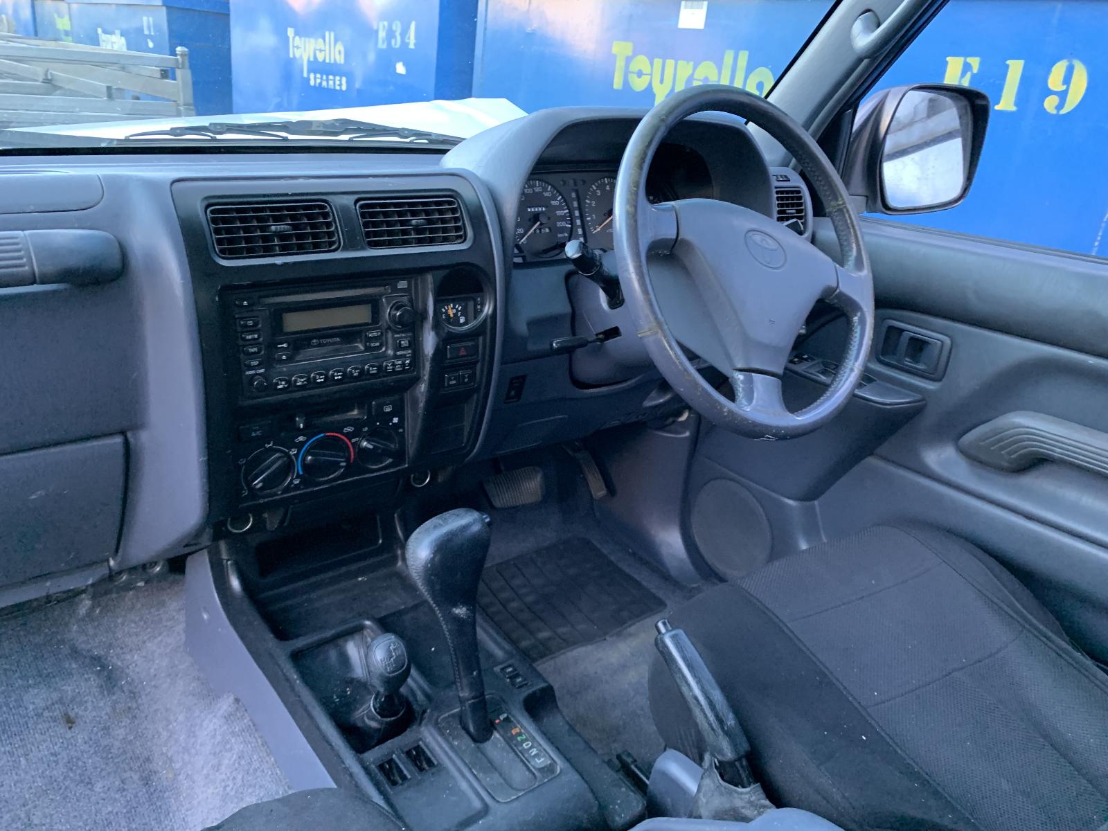 Left Indicator/Fog/Side Prado Toyota 1998