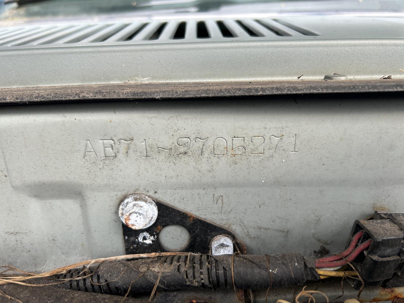 View Auto part Door/Boot/Gate Lock Toyota Corolla 1984