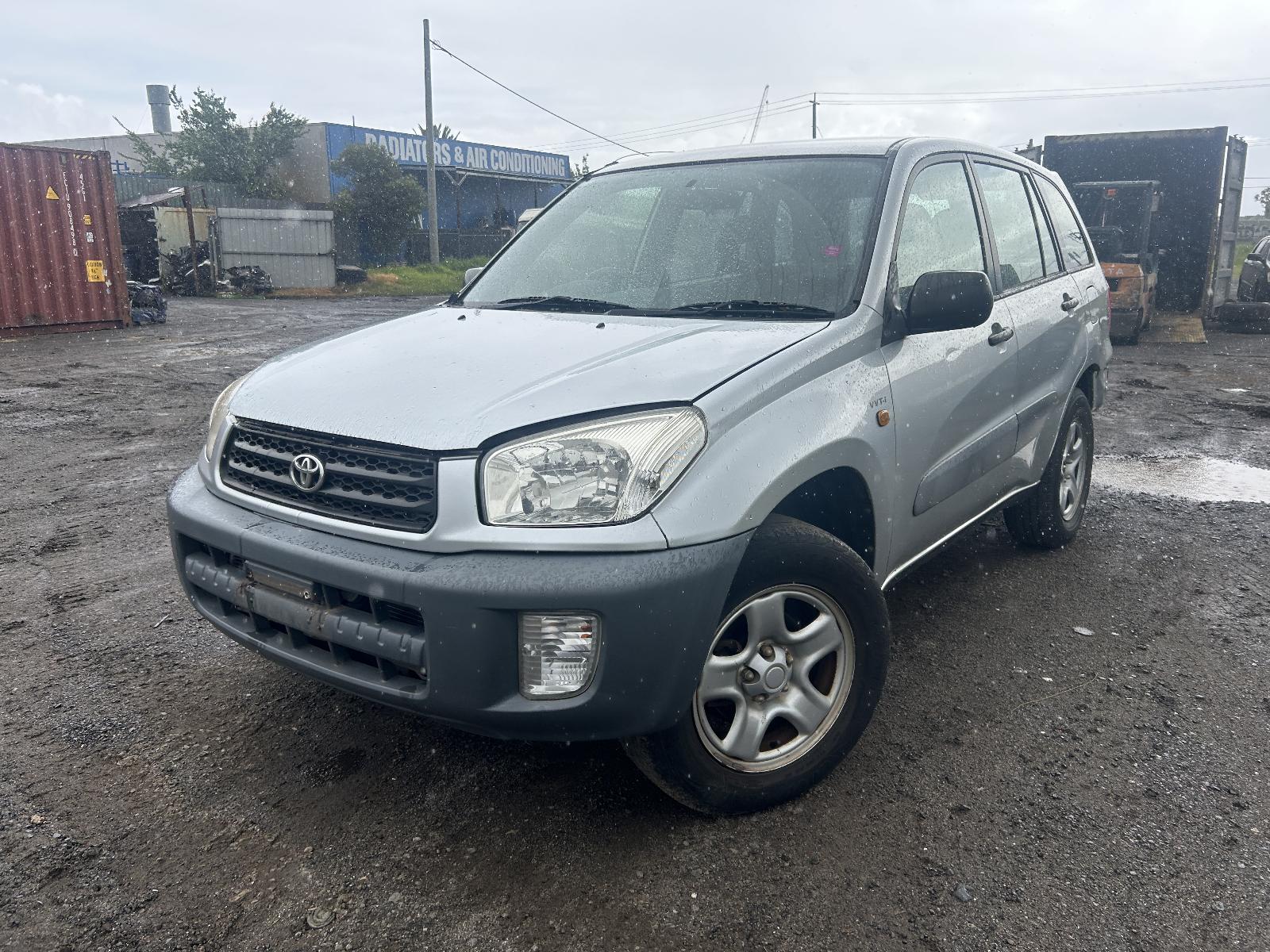 Rear Bumper Rav4 Toyota 2001