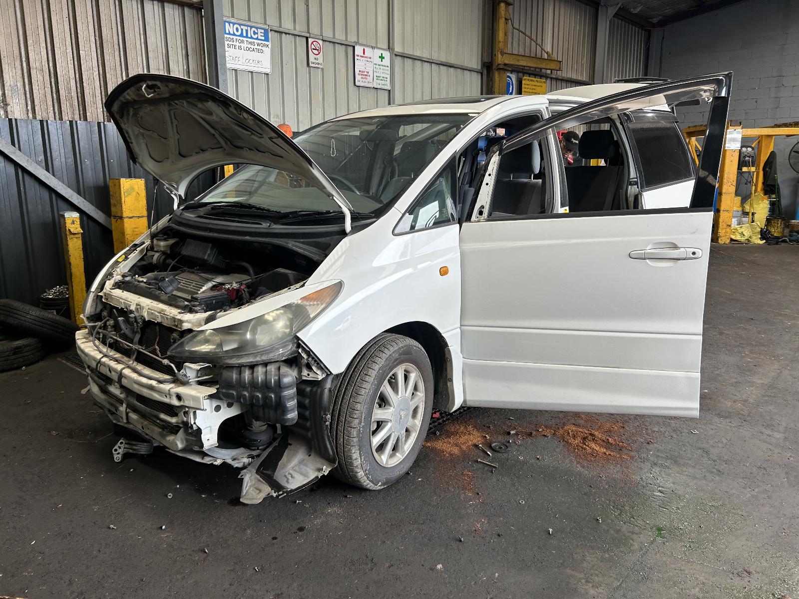 View Auto part Reverse Camera Toyota Estima 2001