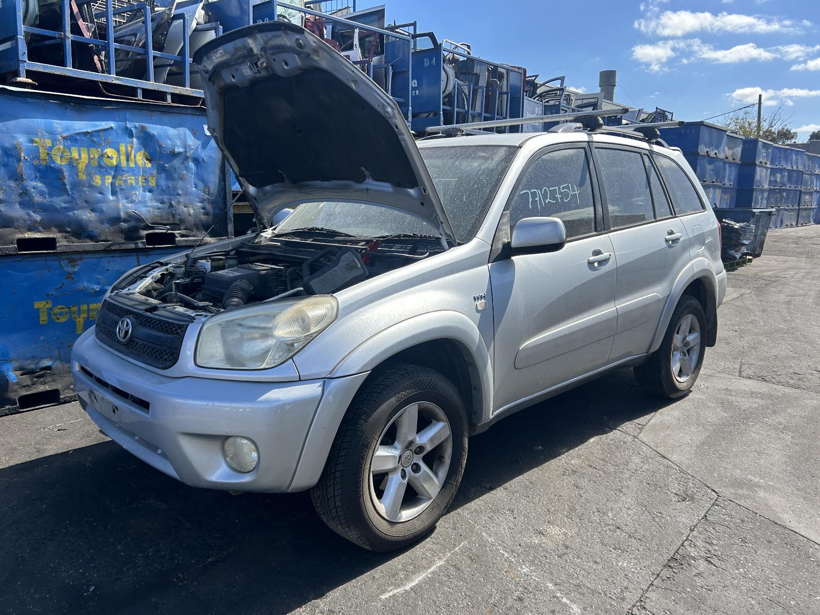 View Auto part Left Rear Wnd Reg/Motor Toyota Rav4 2005