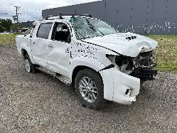 View Auto part Clock Toyota Hilux 2015