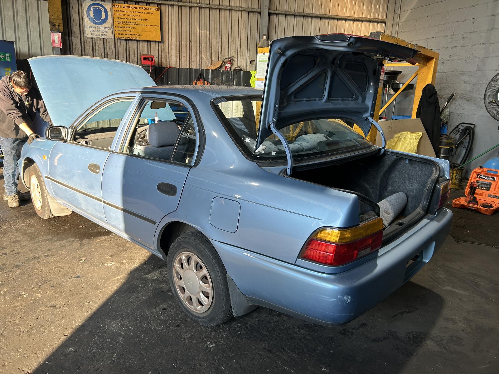 1998 Toyota Corolla Left Rear Wnd Reg/Motor View Auto part Left Rear Wnd Reg/Motor Toyota Corolla 1998