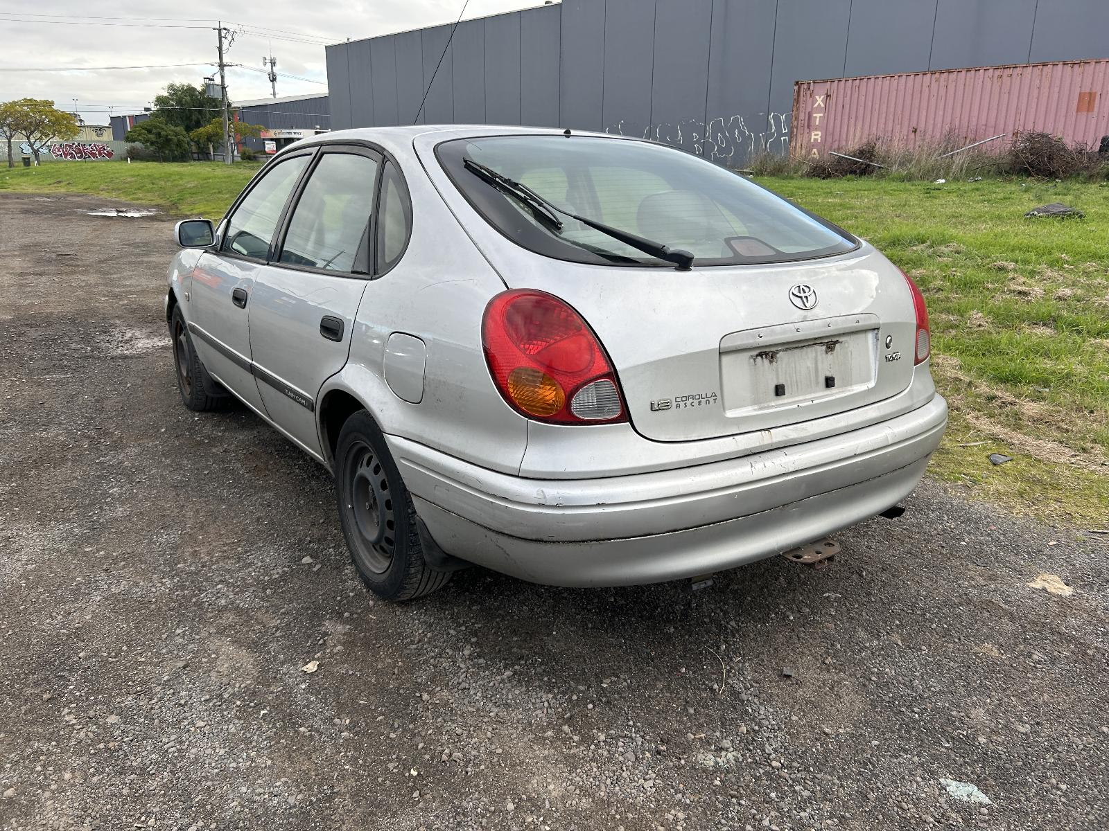 View Auto part Left Indicator/Fog/Side Toyota Corolla 2000