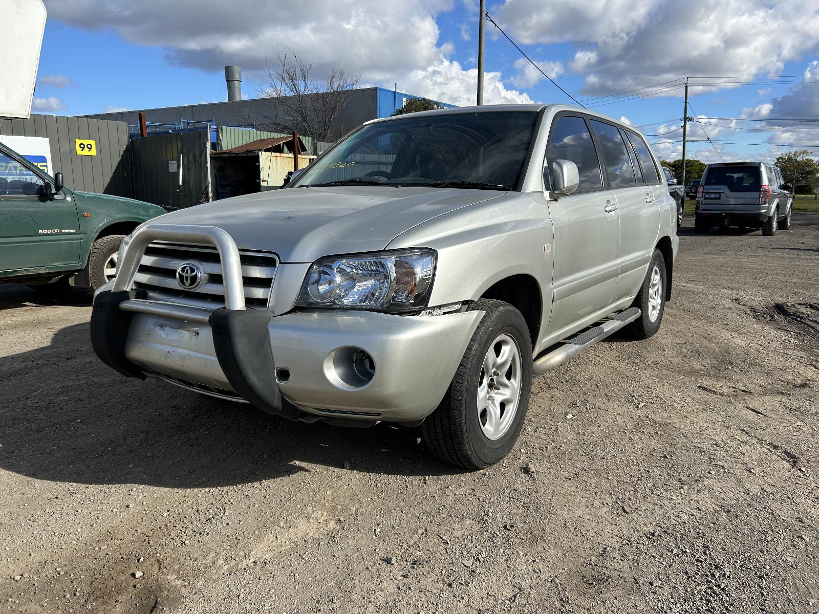 View Auto part Side Step/Skirt Toyota Kluger 2003
