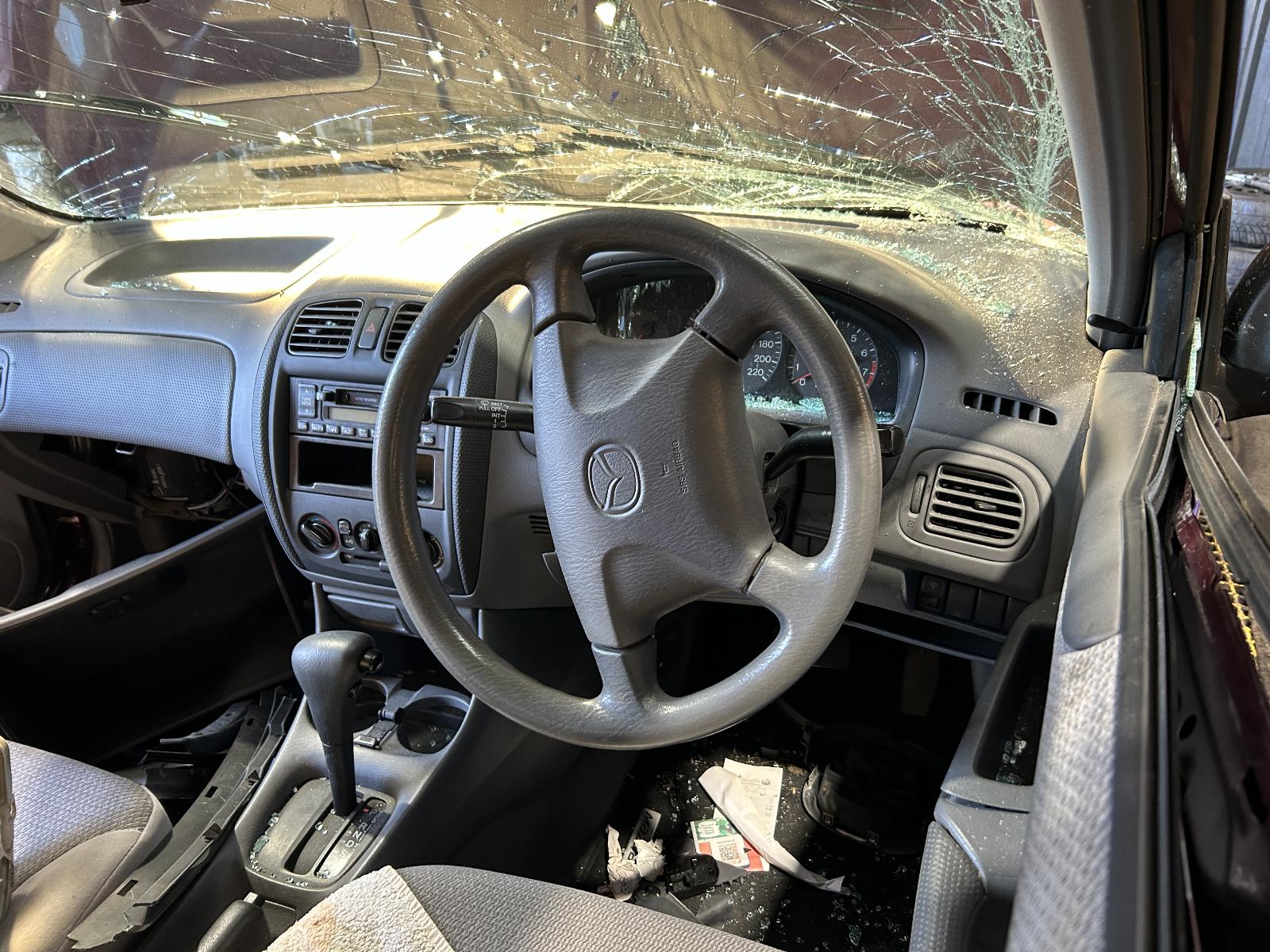 View Auto part Alternator Mazda 323 1998