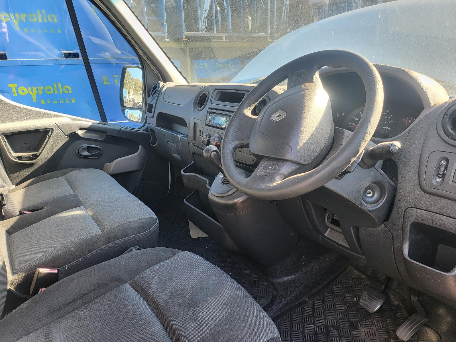 View Auto part Misc Switch/Relay Renault Master 2016