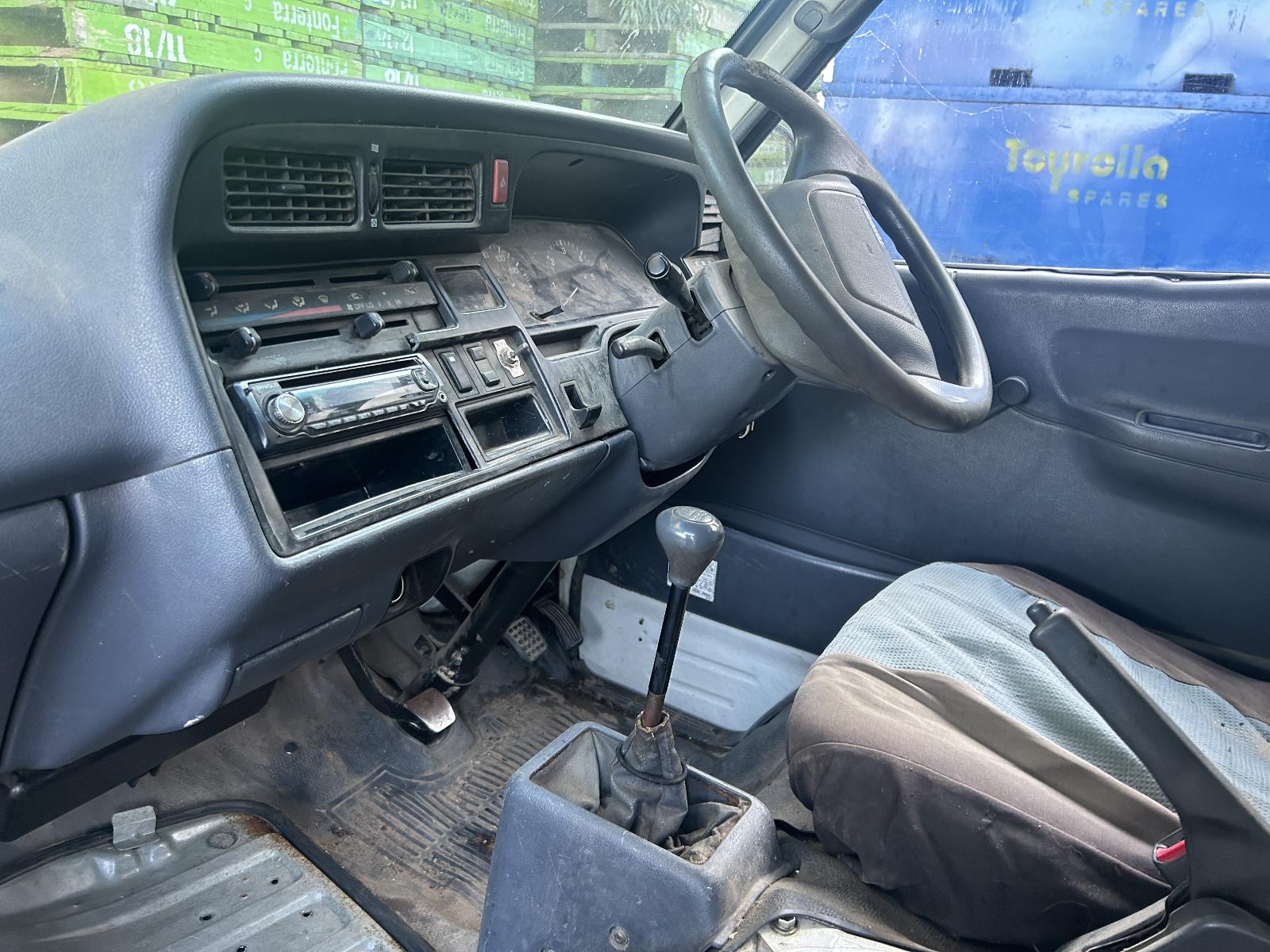 View Auto part Steering Pump Toyota Hiace 1990