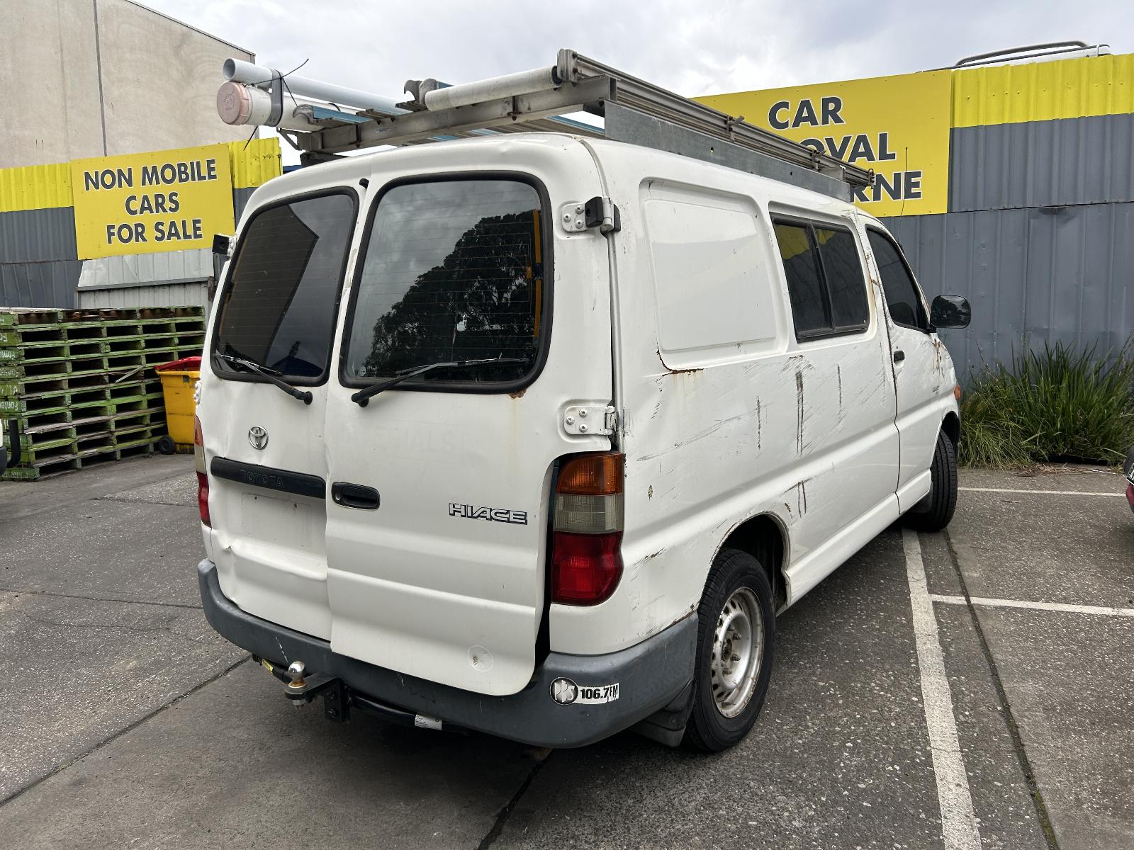 View Auto part Front Bumper Toyota Hiace 2001