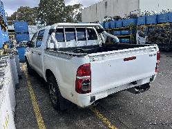 View Auto part Seatbelt/Stalk Toyota Hilux 2011