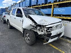 View Auto part Seatbelt/Stalk Toyota Hilux 2011