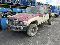 View Auto part Caliper Toyota Hilux 2004