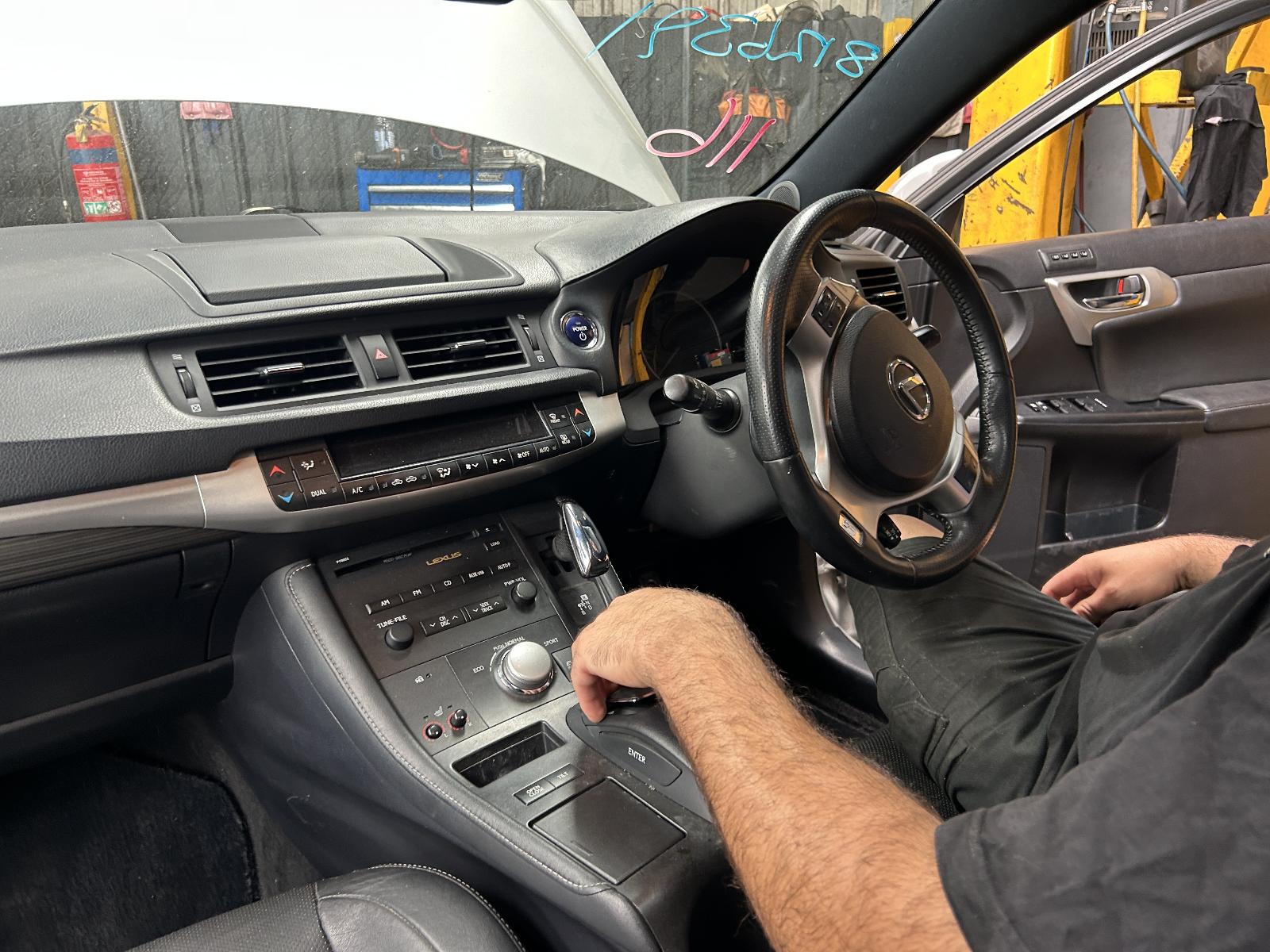 View Auto part A/C Condenser Lexus Ct200h 2012