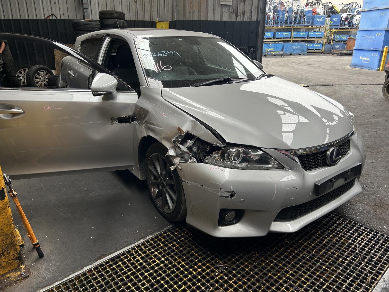 View Auto part A/C Condenser Lexus Ct200h 2012