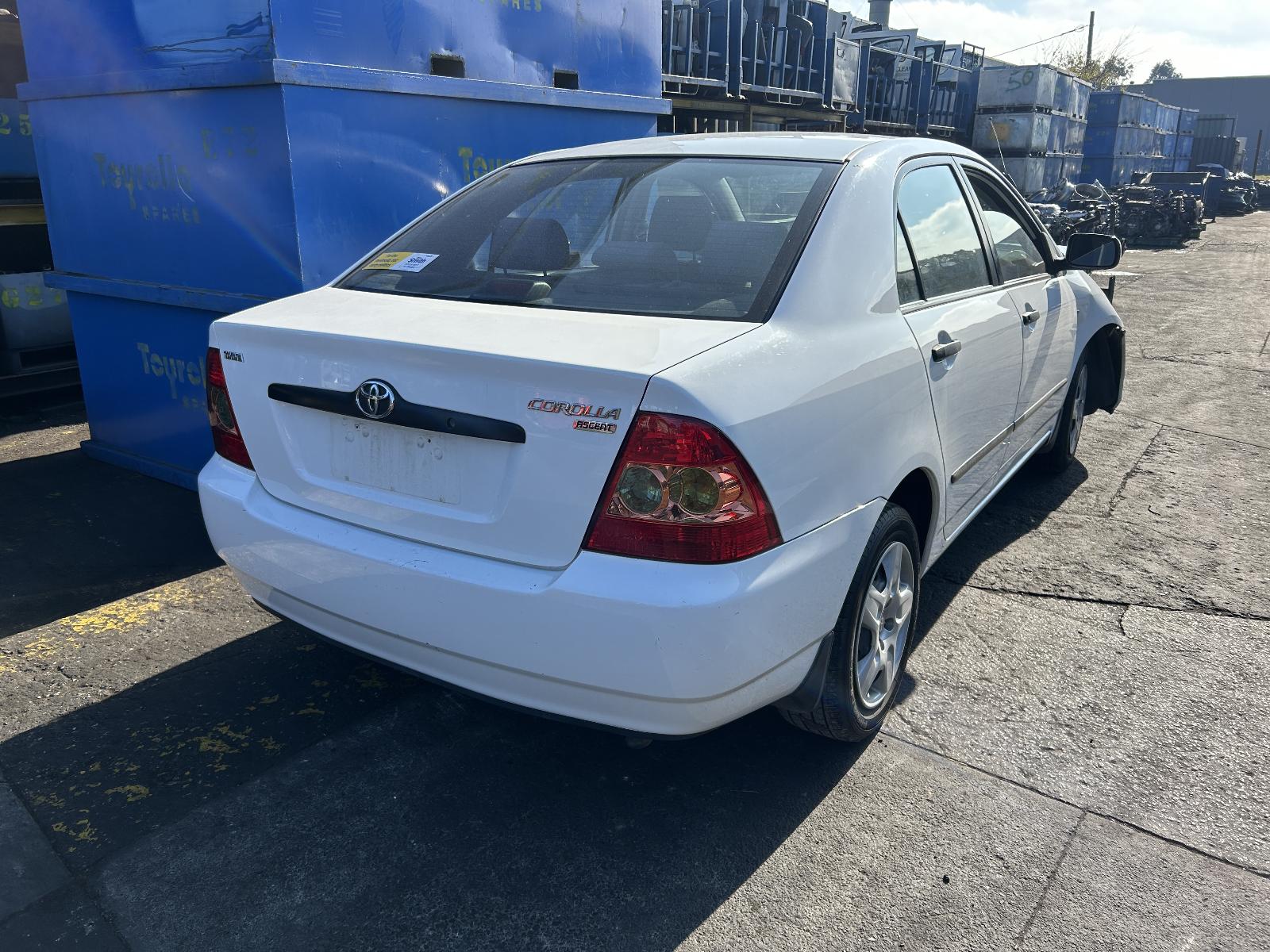 Rear Bumper Corolla Toyota 2006