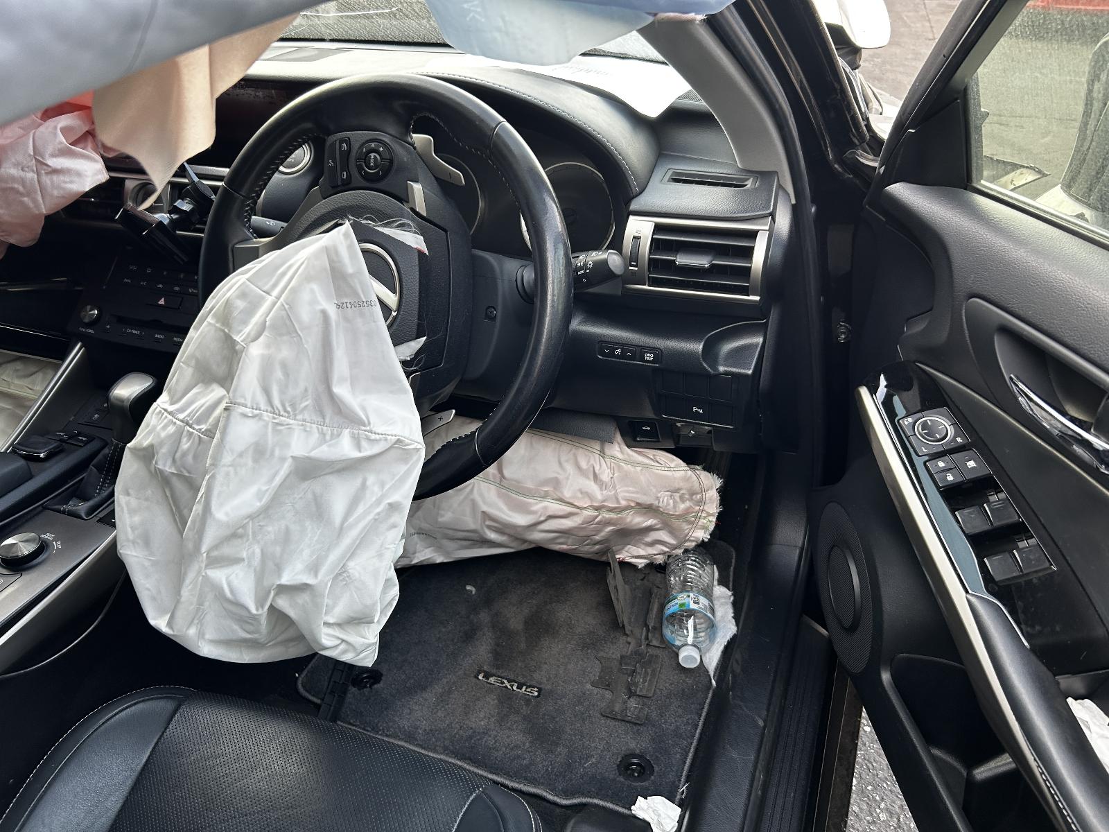 View Auto part R/Bar Bracket/Reinfo Lexus Is Series 2015