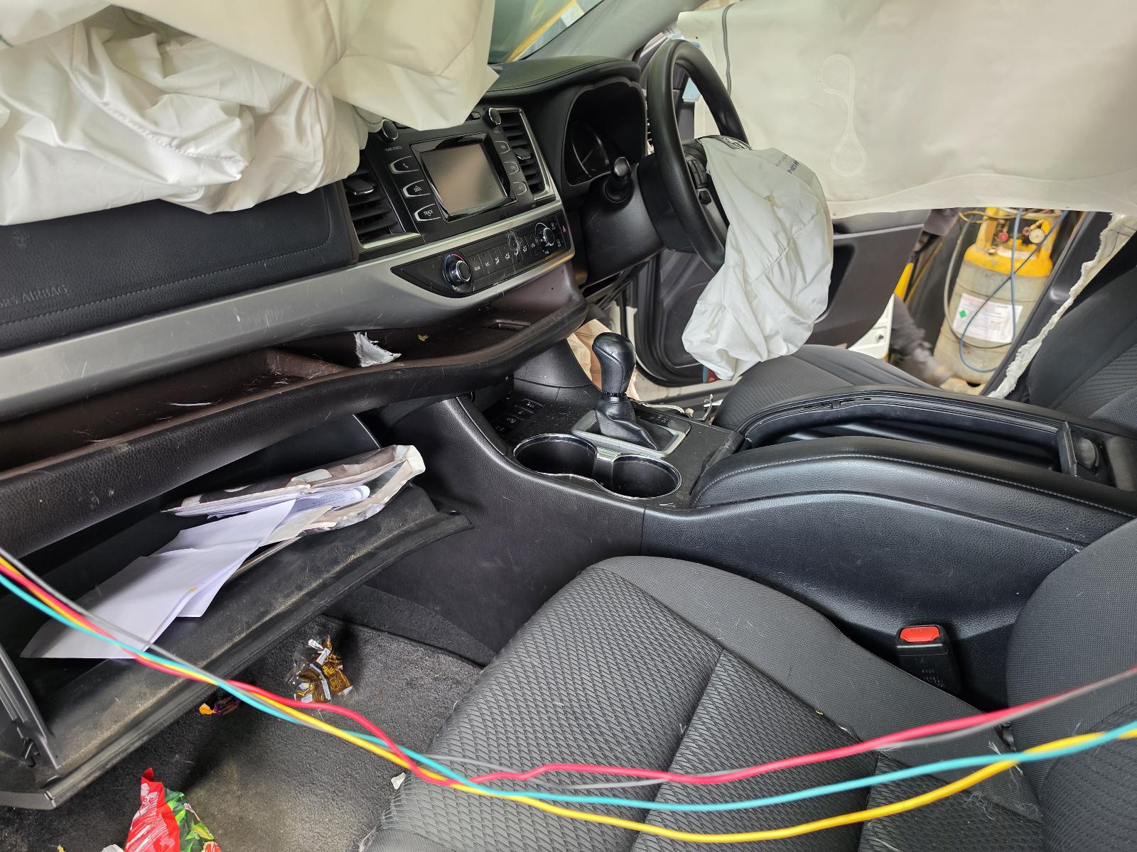 2014 Toyota Kluger Seatbelt/Stalk View Auto part Seatbelt/Stalk Toyota Kluger 2014