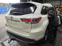 View Auto part Seatbelt/Stalk Toyota Kluger 2014